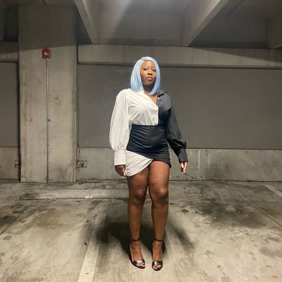 PrettyLittleThing Dress - Picture 2 of 8